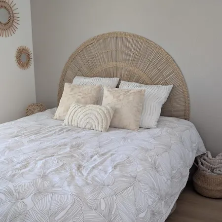 Appartamento T3 Refait à Neuf Vue Mer, Piscine, Clim, Garage, Wifi