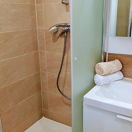 T3 Refait à Neuf Vue Mer, Piscine, Clim, Garage, Wifi *