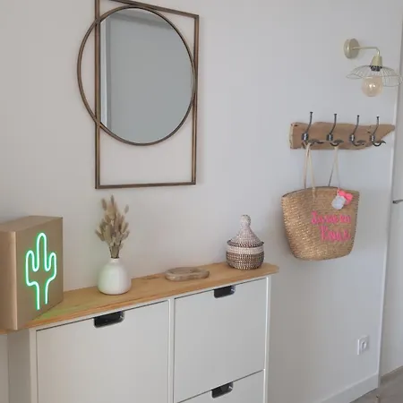 T3 Refait à Neuf Vue Mer, Piscine, Clim, Garage, Wifi Appartamento Sète